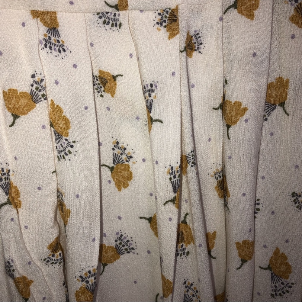Dress - Picture 2 of 5